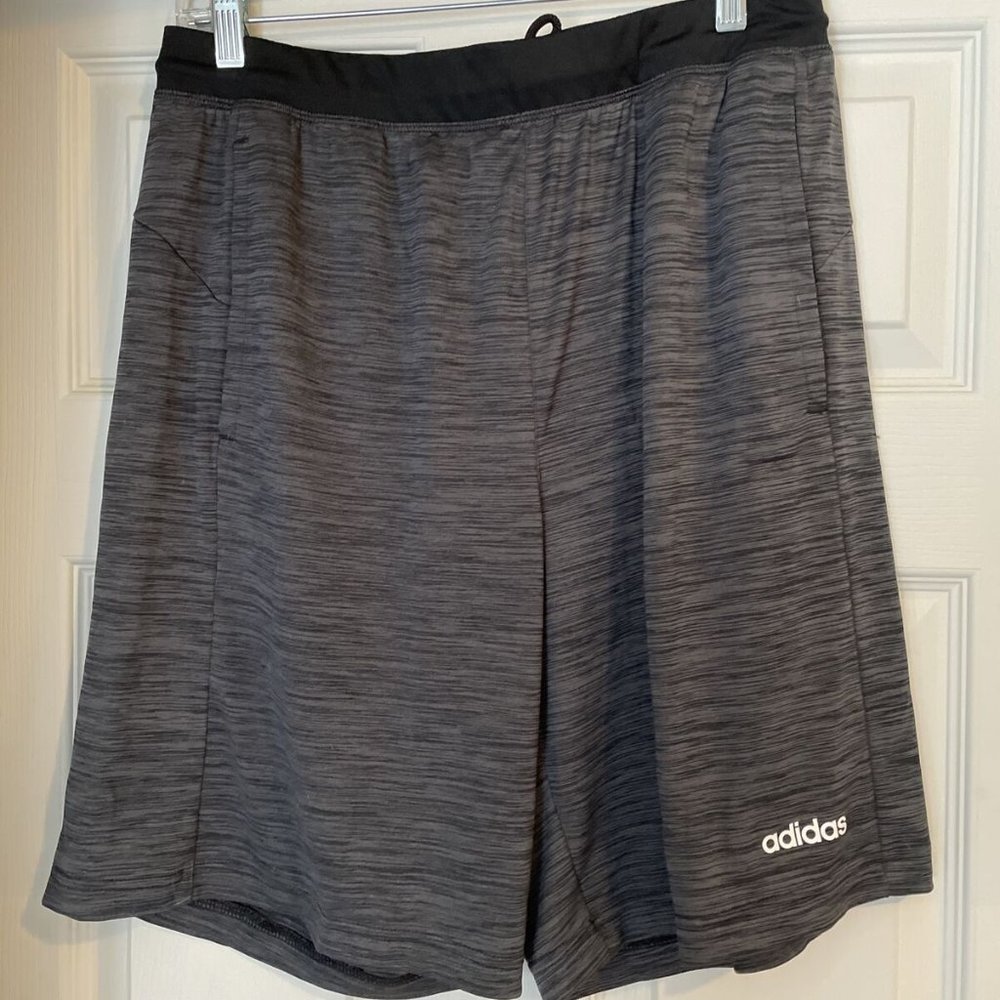 Adidas Shorts Size Large Black Gray Training NWT